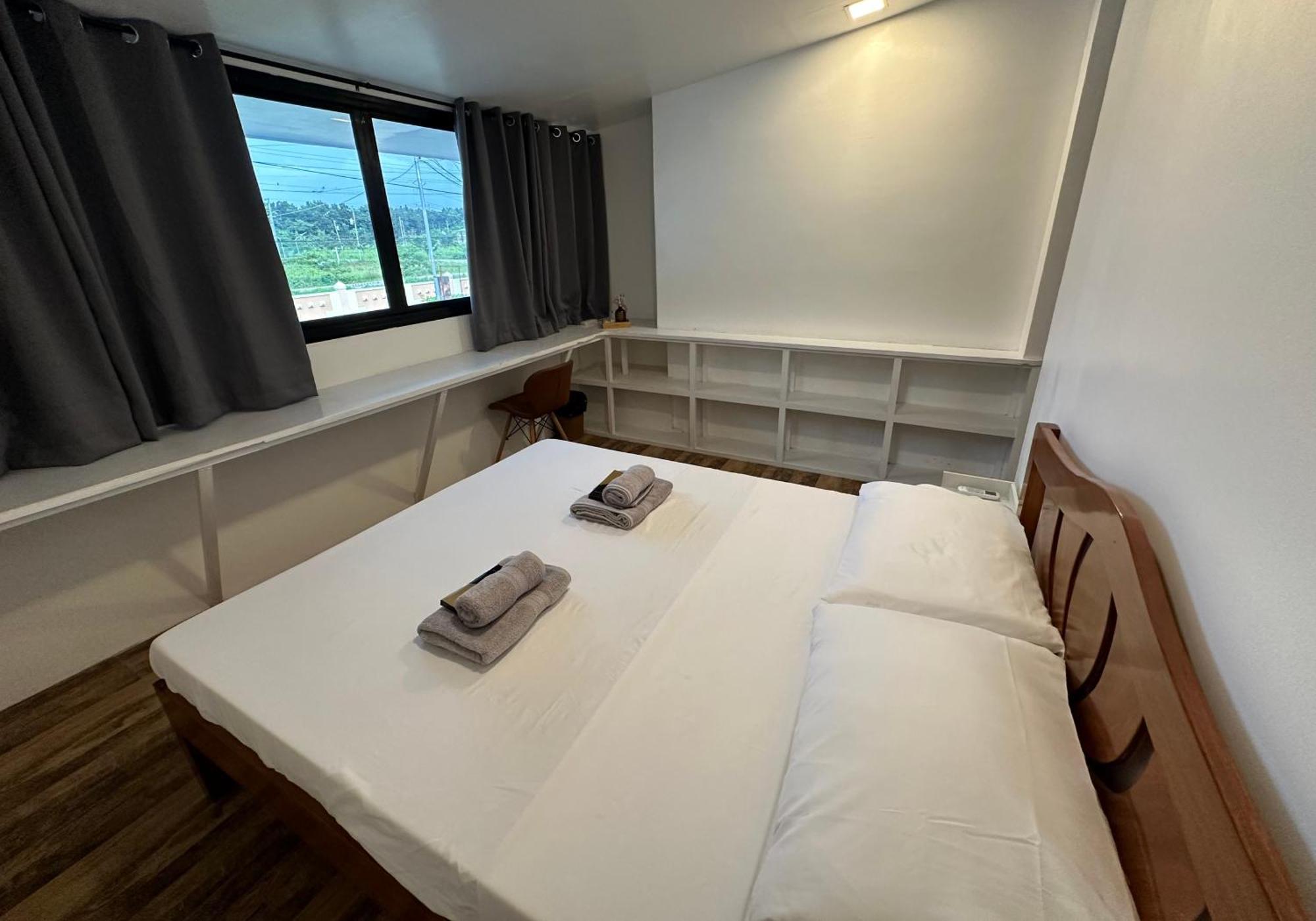 Kasamigos Guesthouse With Fast Internet Puerto Princesa Chambre photo